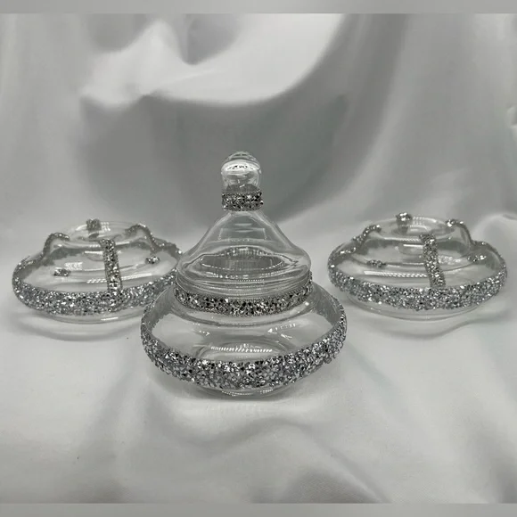 Three piece clear hurricane candleholder set - Picture 3 of 7